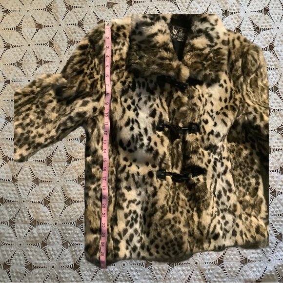 Nuage Faux Leopard Toggle Closure Coat - Picture 8 of 9